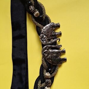 Vintage Carolyn Tanner Elephant Statement Belt – Black & Gold Braided Adjustable